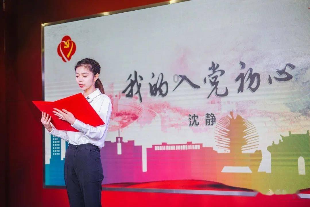 逃离违建房屋